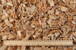 Colored wood chips mulch NATURAL